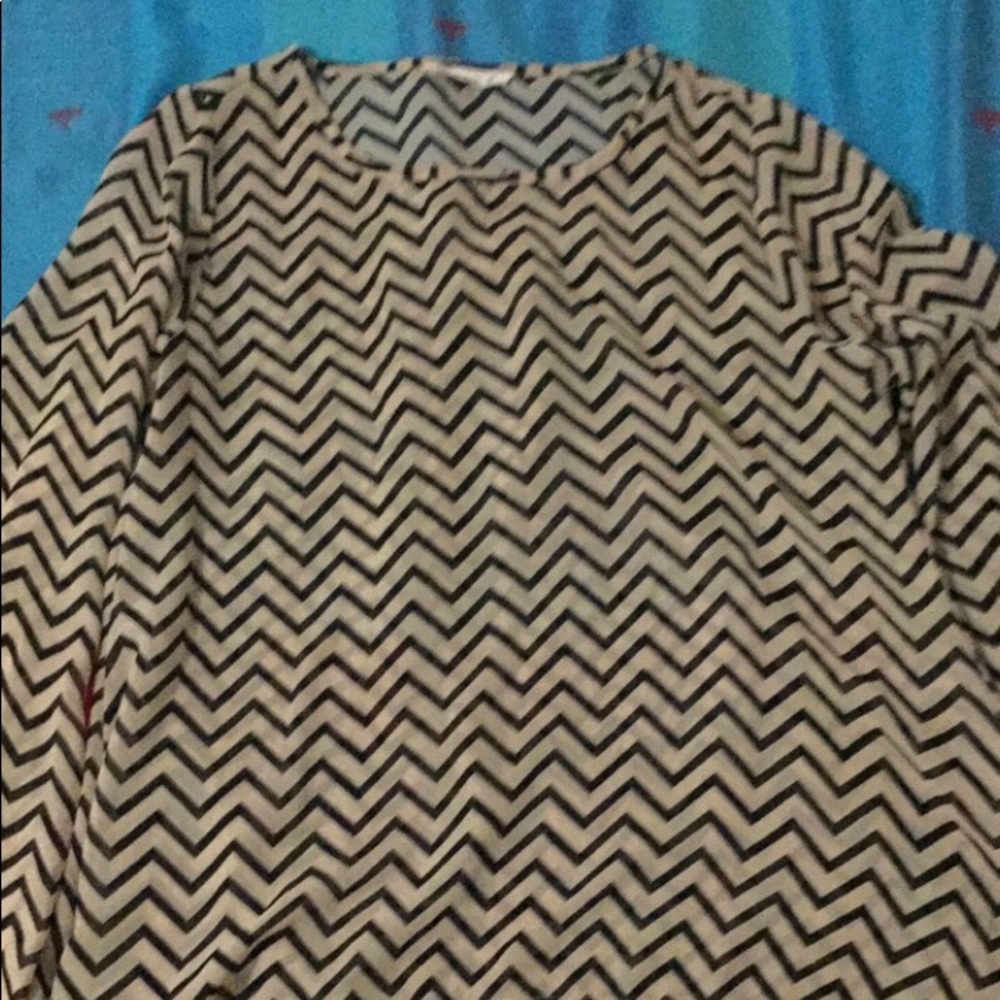 Bell sleeve top